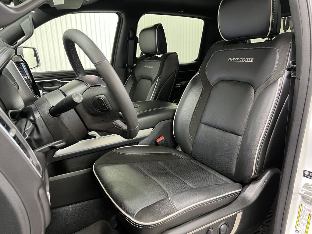 2025 RAM 1500 Laramie Crew Cab 4x4 5'7" Box