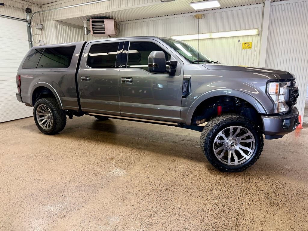 2022 Ford F-350 LARIAT
