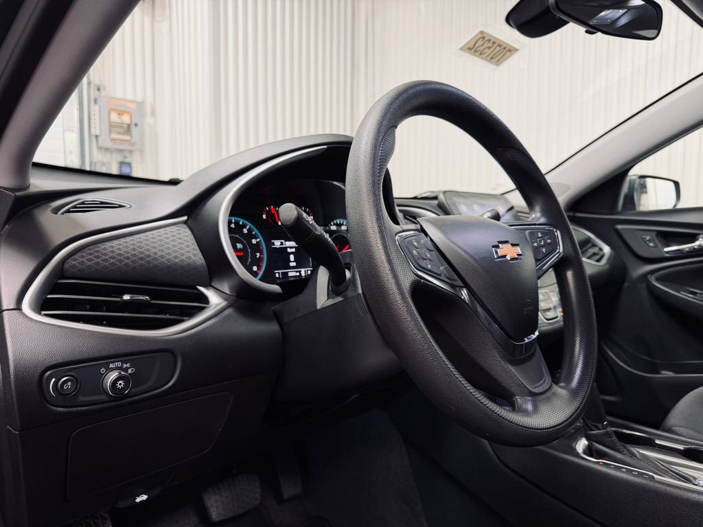 2020 Chevrolet Malibu LS