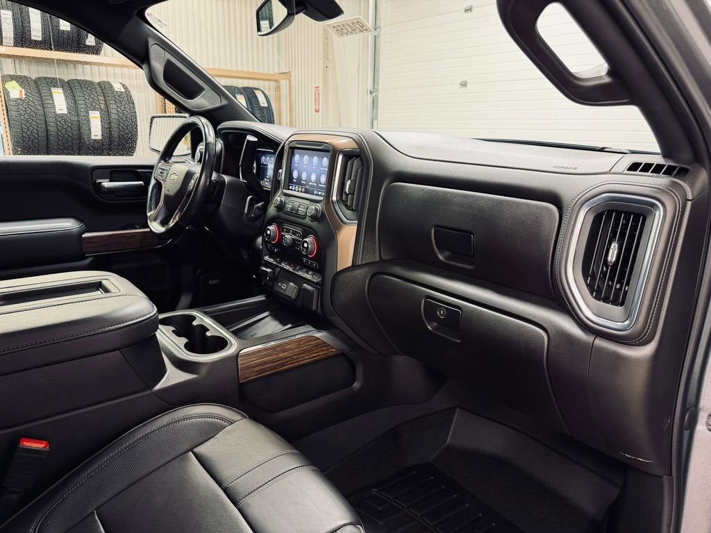 2022 Chevrolet Silverado 1500 LTD High Country