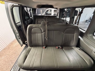 2019 GMC Savana Passenger 3500 LS