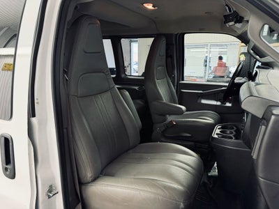 2019 GMC Savana Passenger 3500 LS