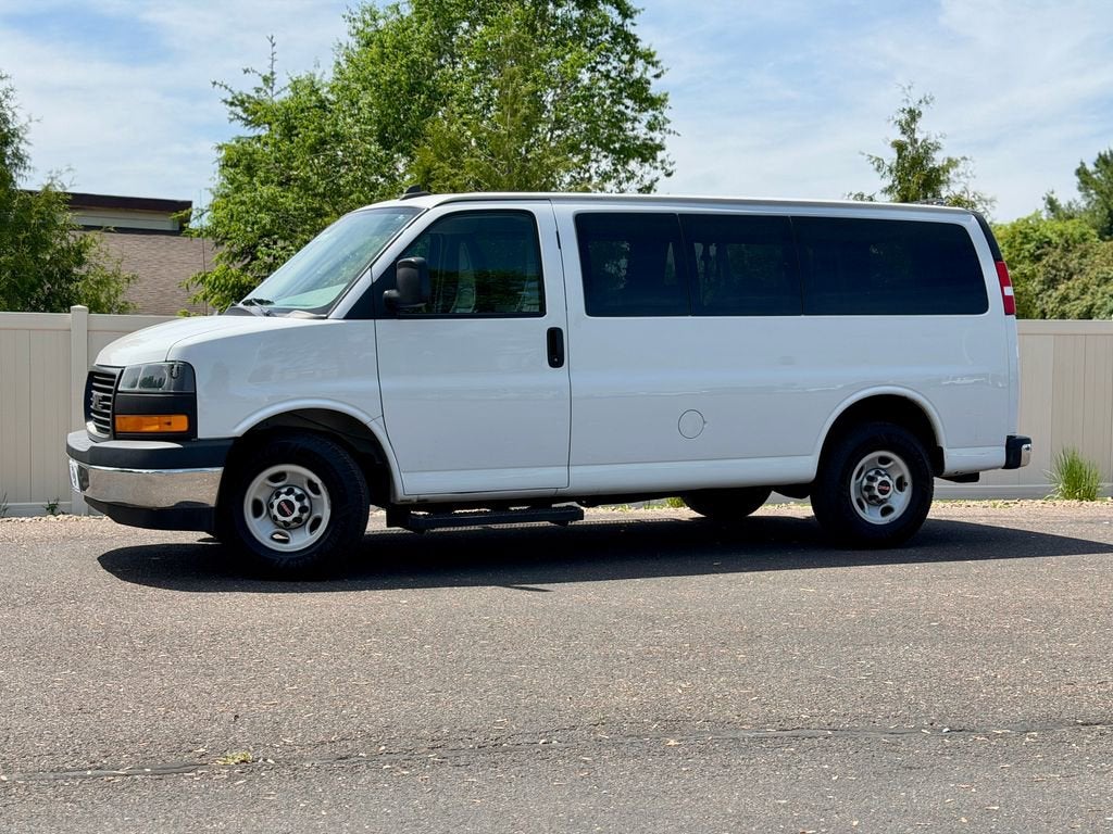 2019 GMC Savana Passenger 3500 LS
