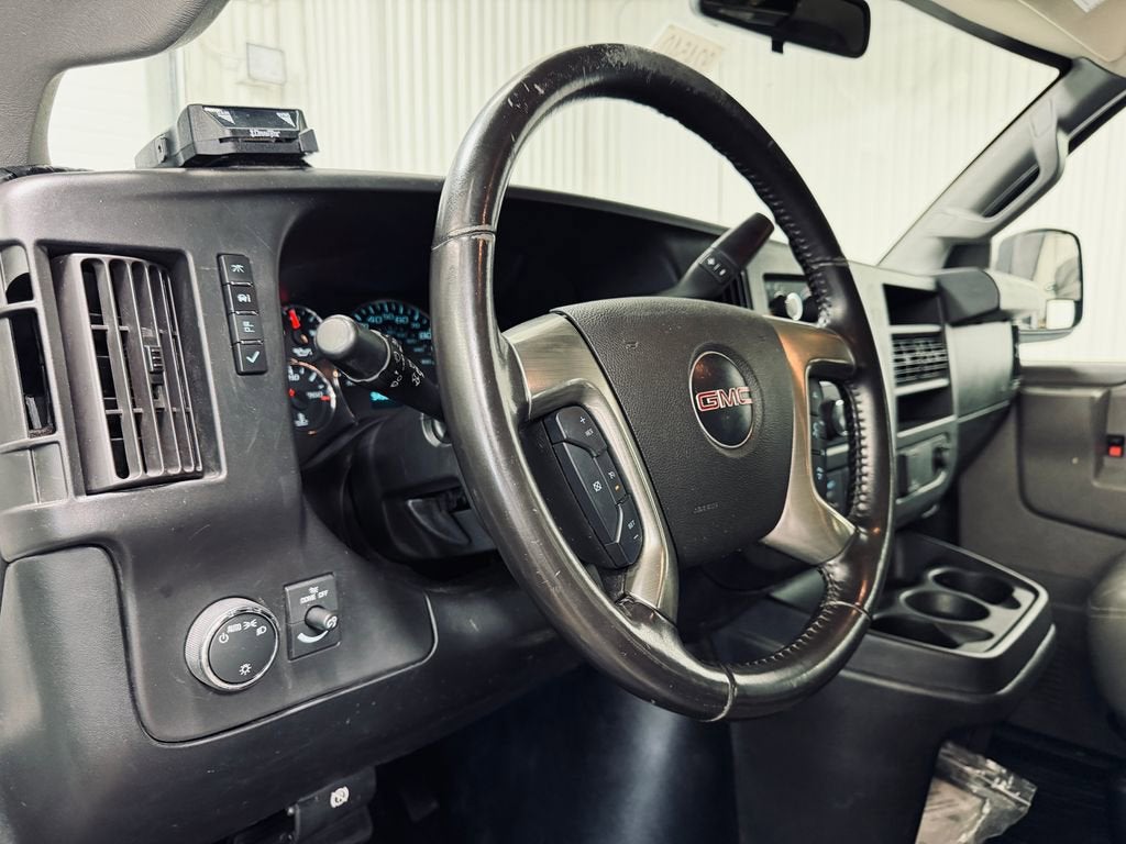 2019 GMC Savana Passenger 3500 LS