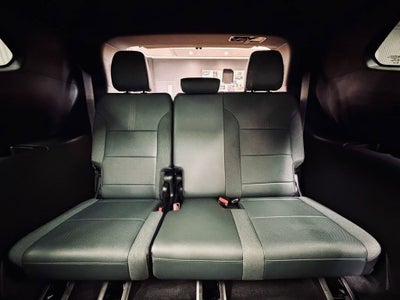 2024 GMC Acadia AT4