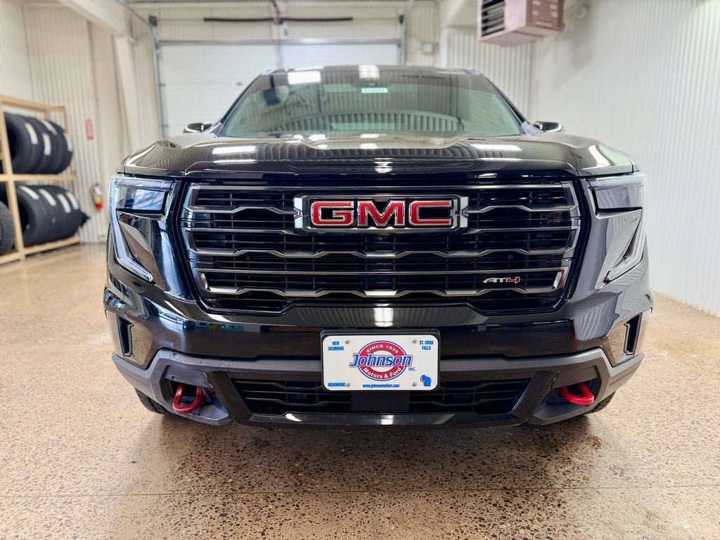2024 GMC Acadia AT4