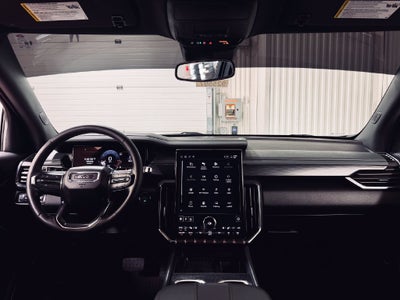 2024 GMC Acadia AT4