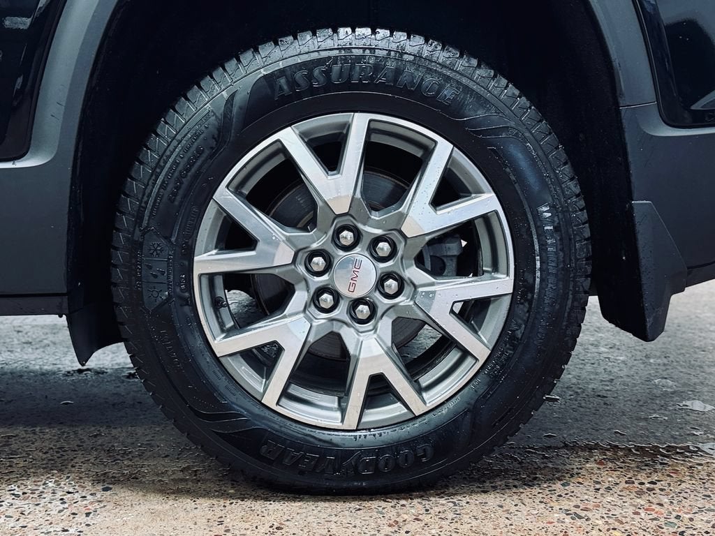 2021 GMC Acadia SLT
