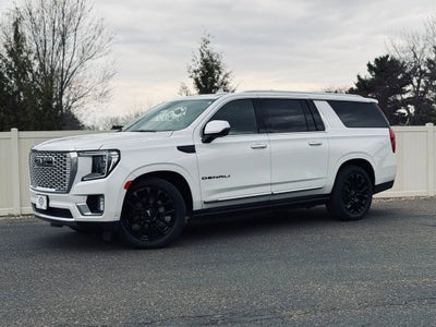 2023 GMC Yukon XL Denali