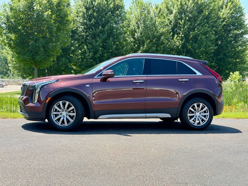2023 Cadillac XT4 Premium Luxury