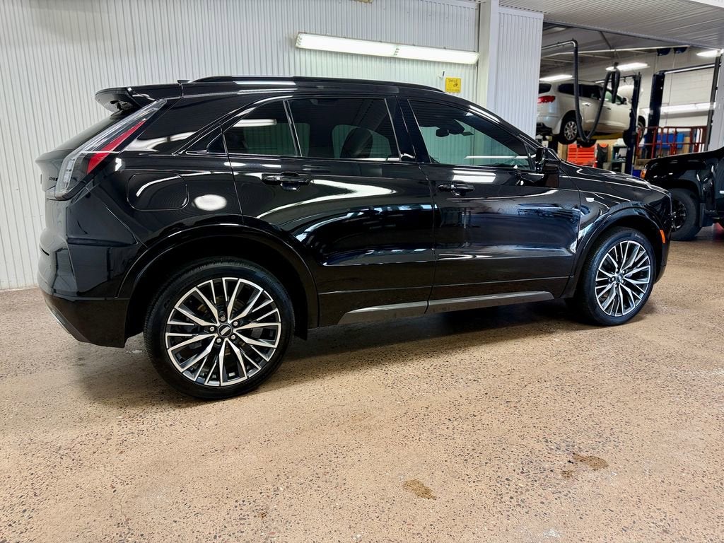 2024 Cadillac XT4 Sport