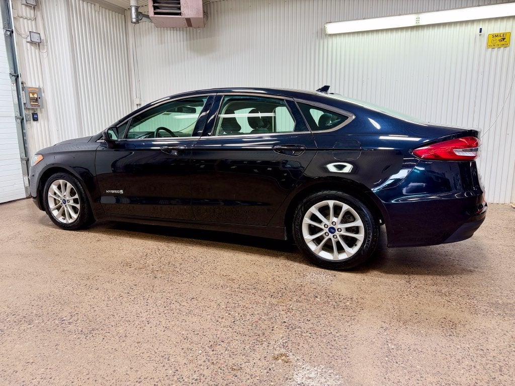 2019 Ford Fusion Hybrid SE