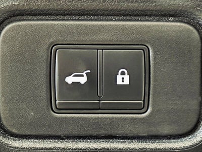 2022 Nissan Pathfinder SL 4WD