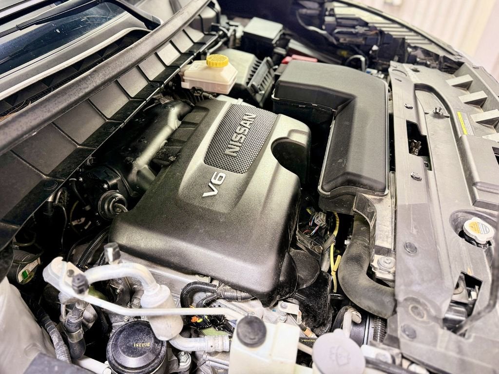 2022 Nissan Pathfinder SL 4WD