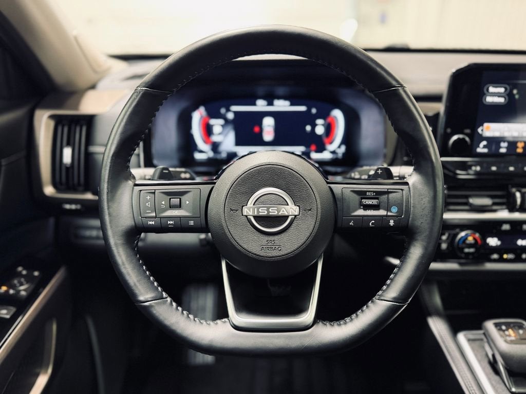 2024 Nissan Pathfinder Platinum 4WD