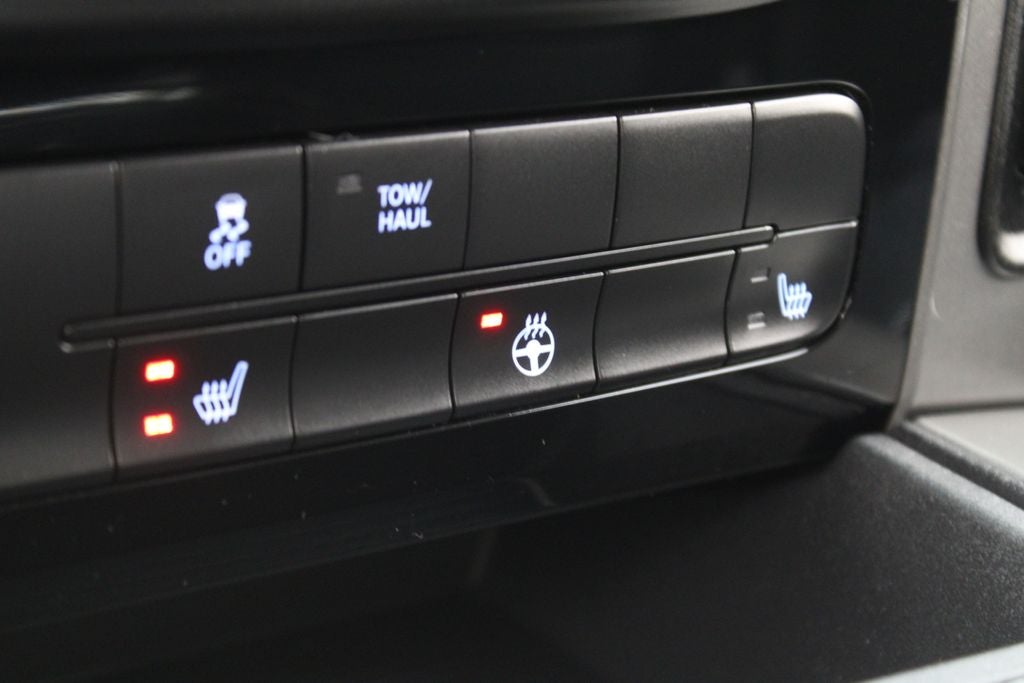 2018 RAM 1500 Sport