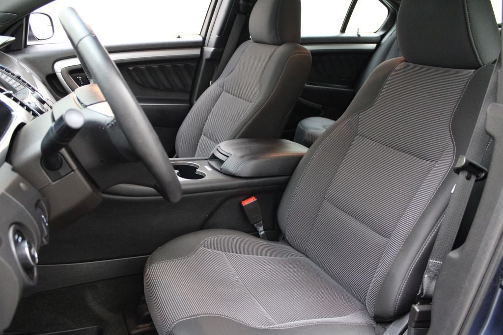 2018 Ford Taurus SEL