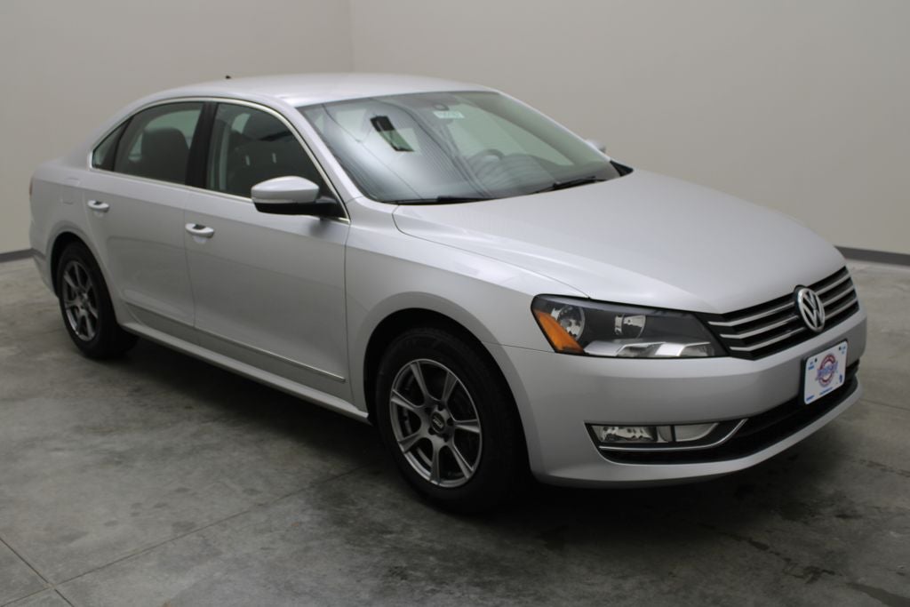 2015 Volkswagen Passat 1.8T Limited Edition