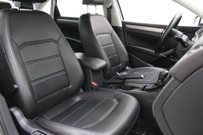 2015 Volkswagen Passat 1.8T Limited Edition
