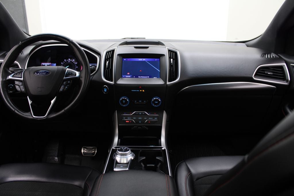 2020 Ford Edge ST Line