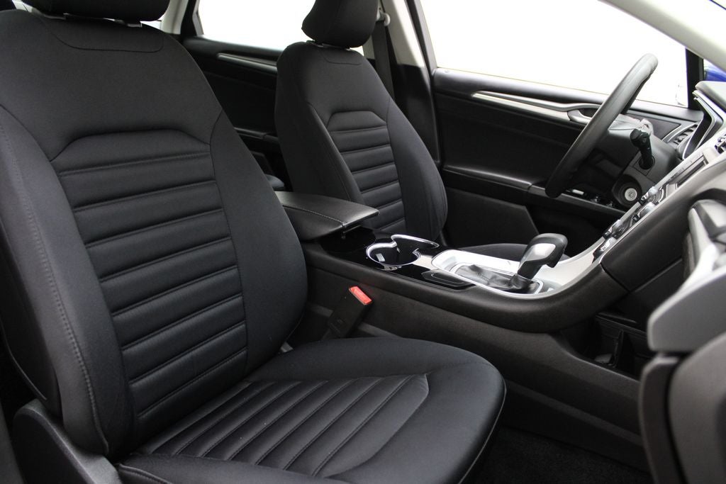 2015 Ford Fusion Hybrid SE