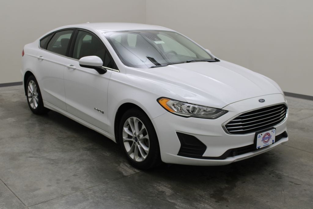 2019 Ford Fusion Hybrid SE