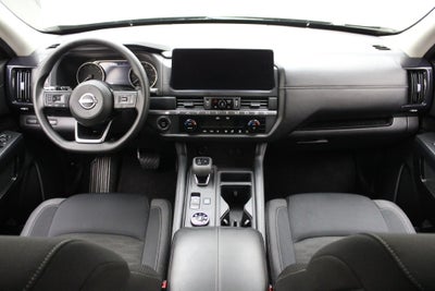 2026 Nissan Pathfinder S