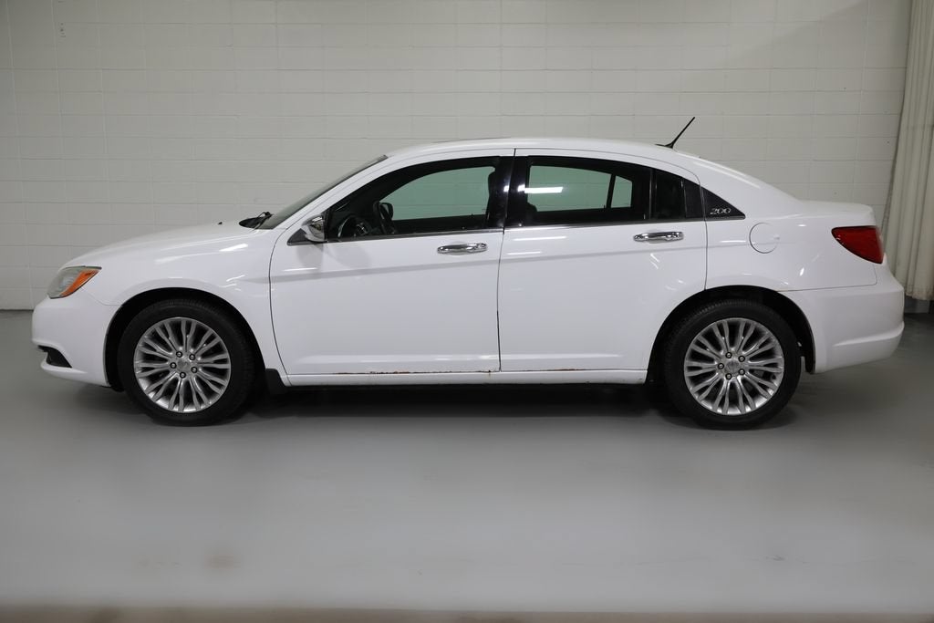 2012 Chrysler 200 Limited
