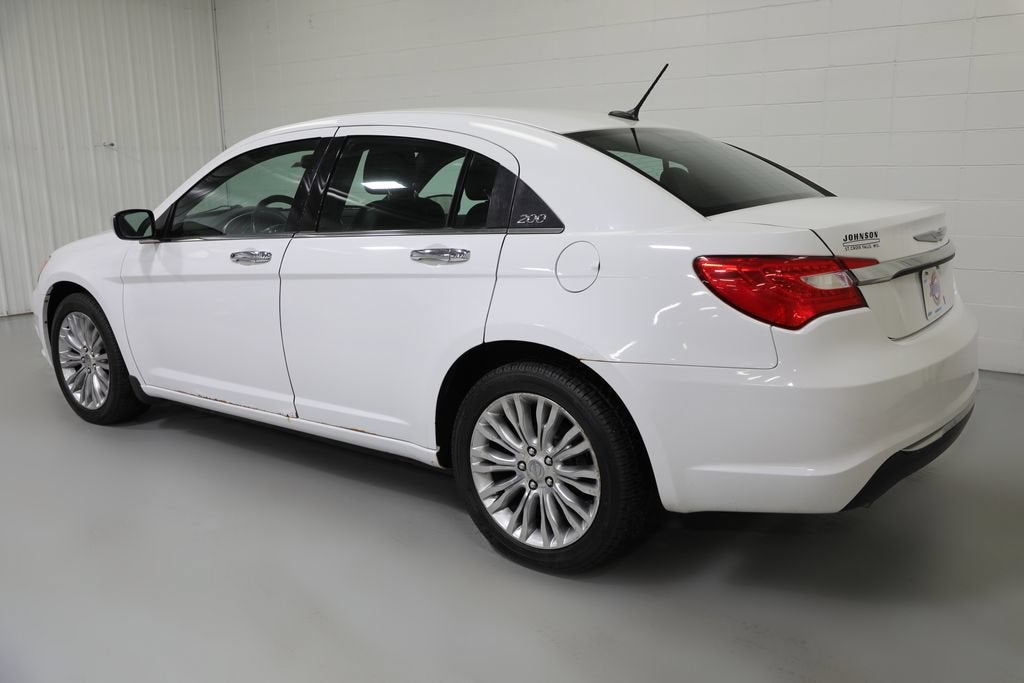 2012 Chrysler 200 Limited