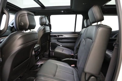 2023 Jeep Wagoneer Series II Carbide