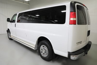 2015 Chevrolet Express Passenger 3500 LS