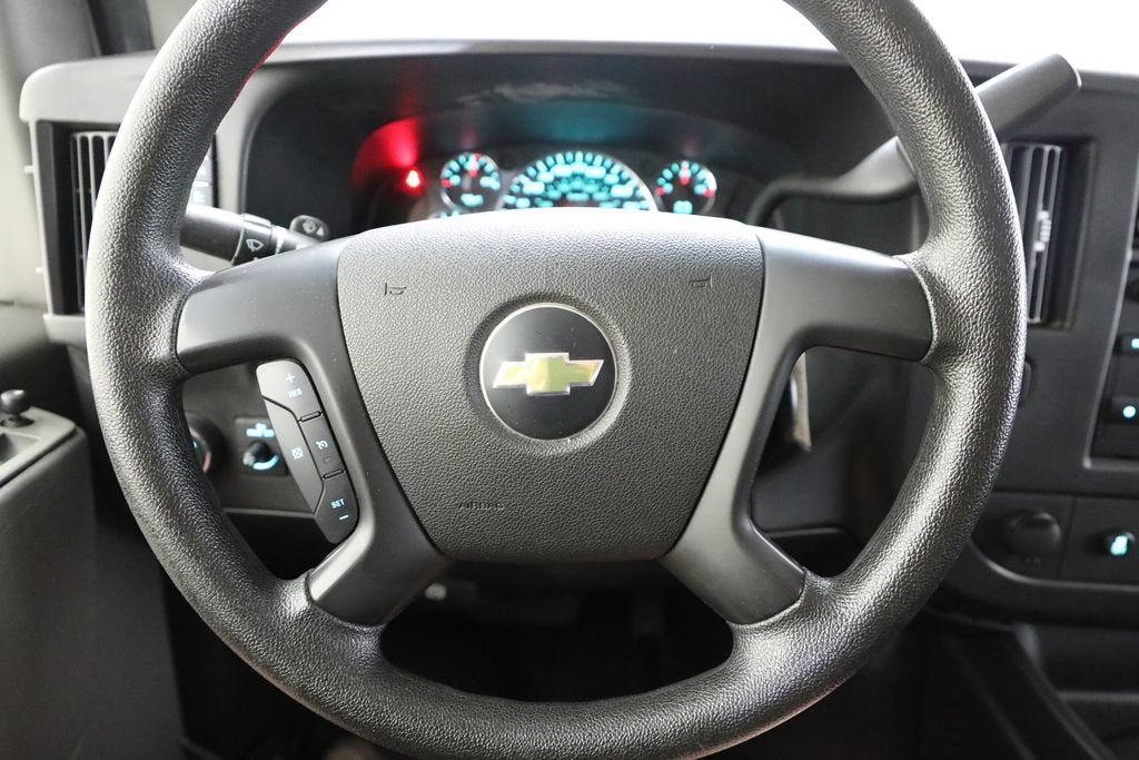 2015 Chevrolet Express Passenger 3500 LS