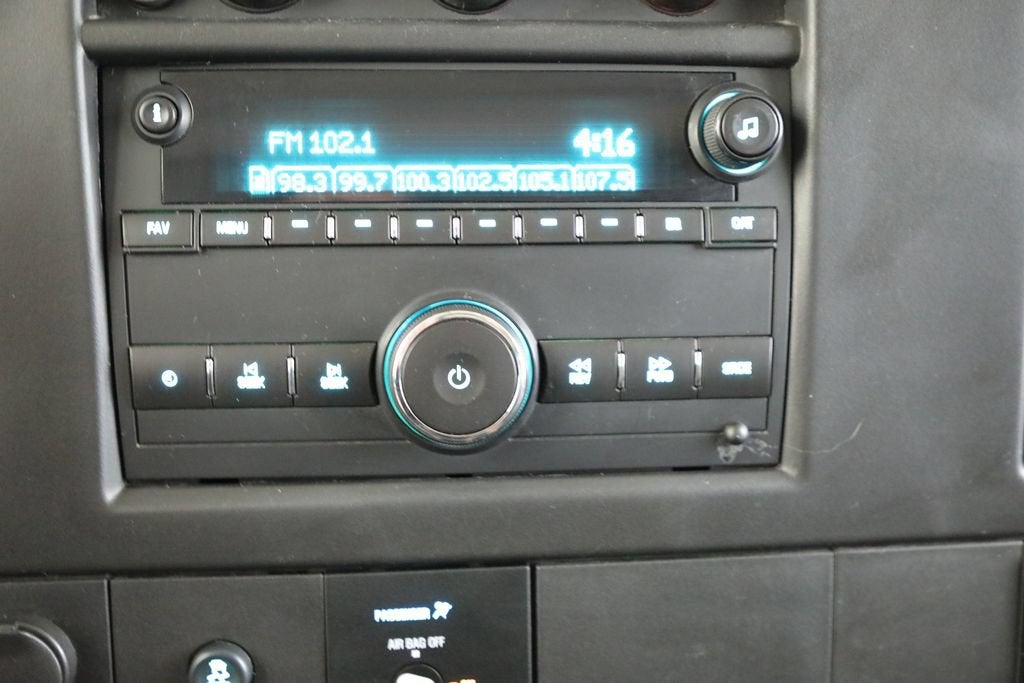 2015 Chevrolet Express Passenger 3500 LS