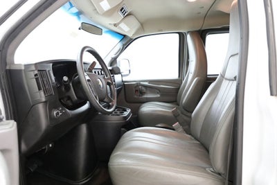 2015 Chevrolet Express Passenger 3500 LS