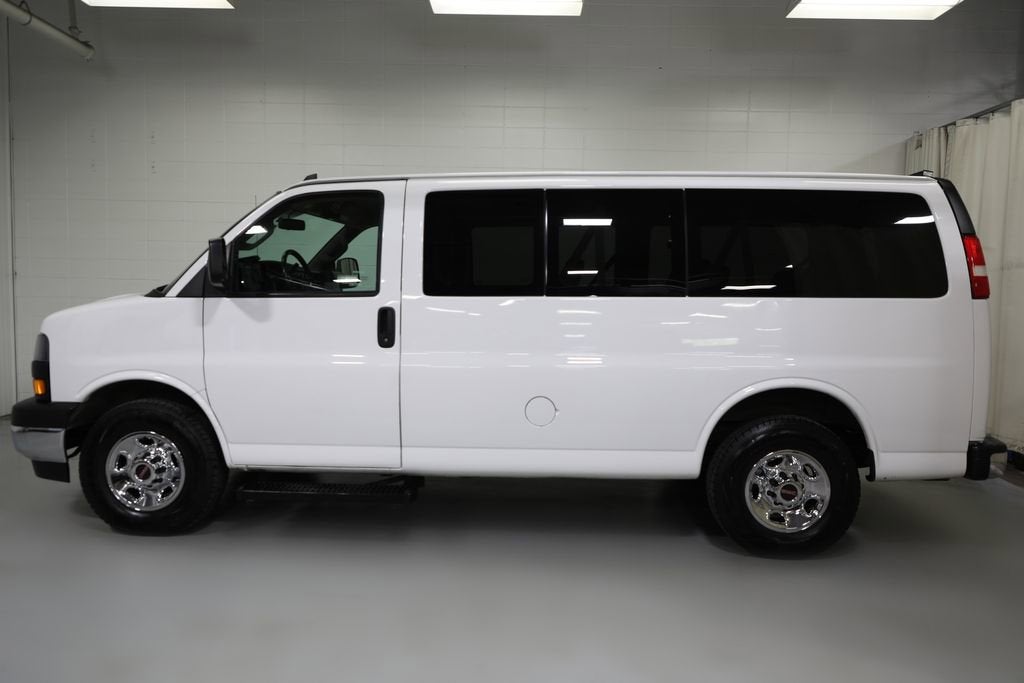 2019 GMC Savana Passenger 3500 LS