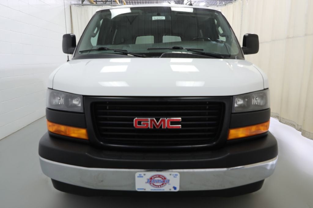2019 GMC Savana Passenger 3500 LS