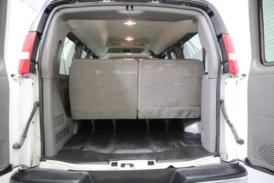 2019 GMC Savana Passenger 3500 LS