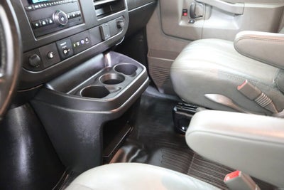 2019 GMC Savana Passenger 3500 LS