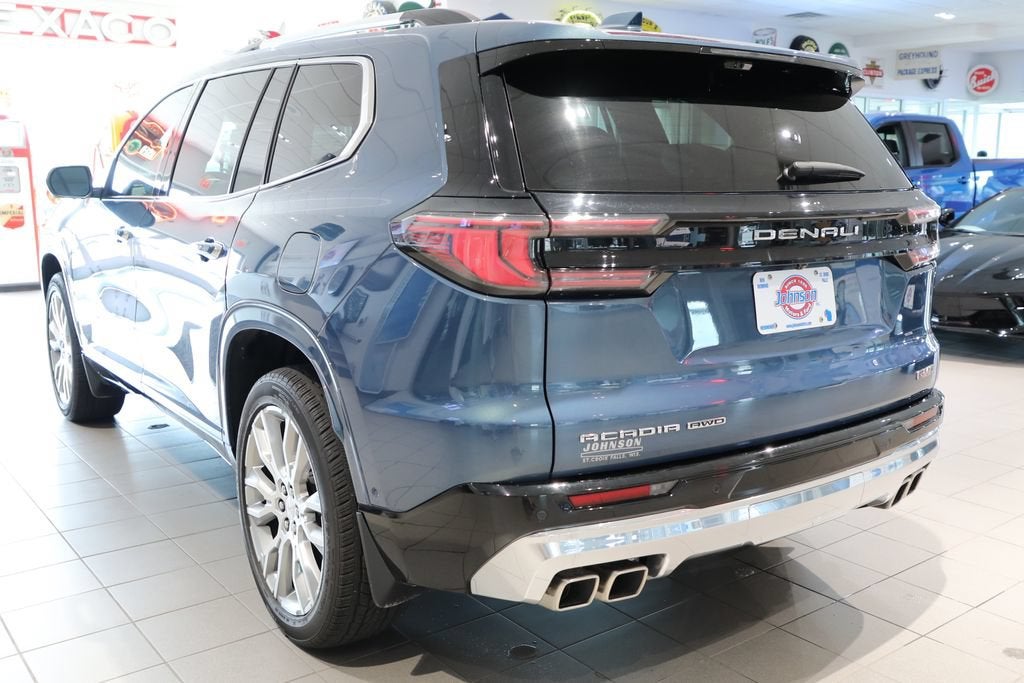 2025 GMC Acadia Denali