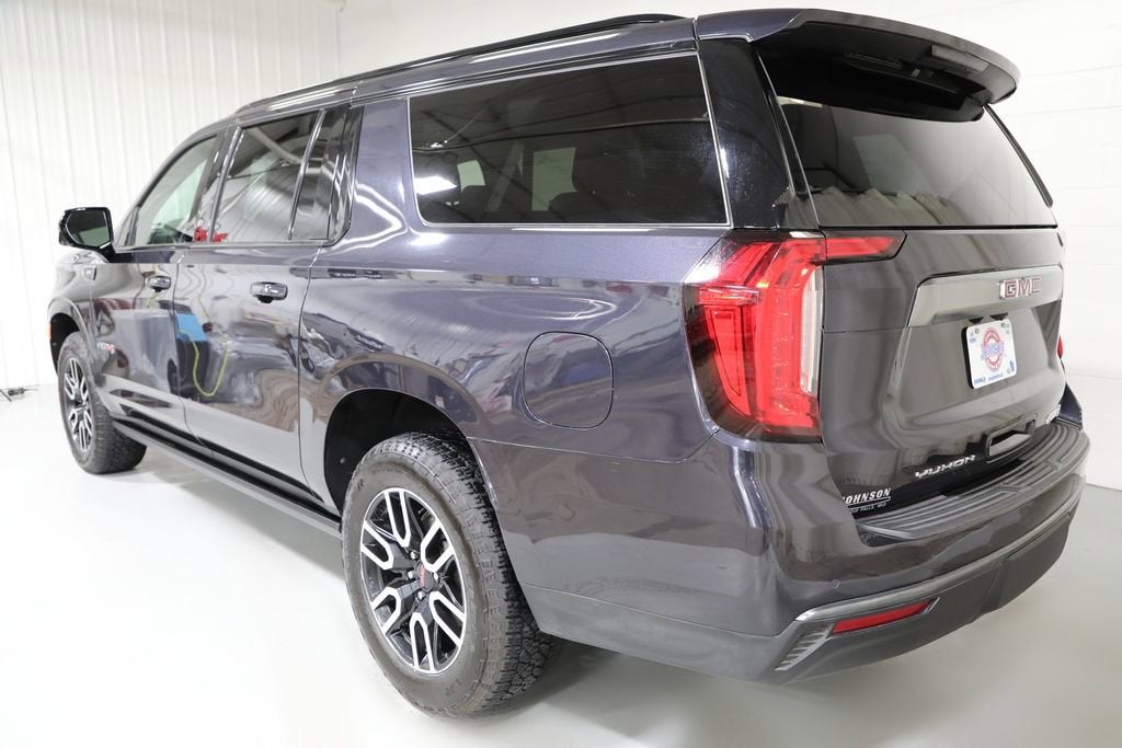 2023 GMC Yukon XL AT4