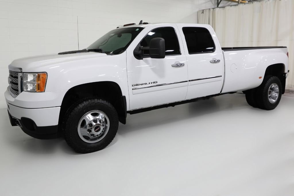 2011 GMC Sierra 3500 HD DRW Denali