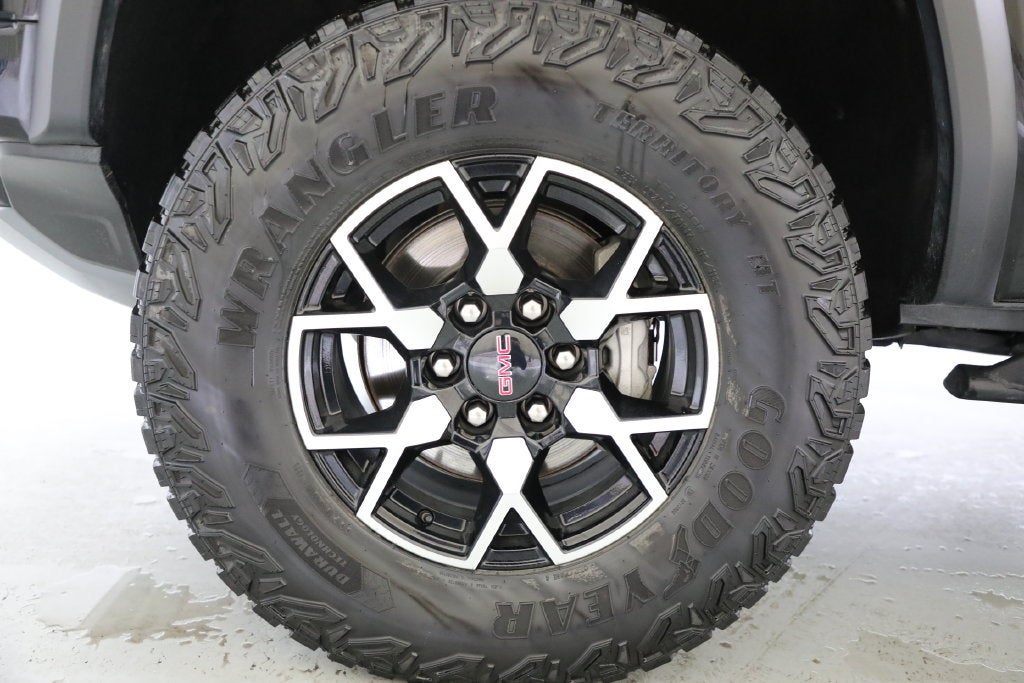 2024 GMC Canyon AT4X