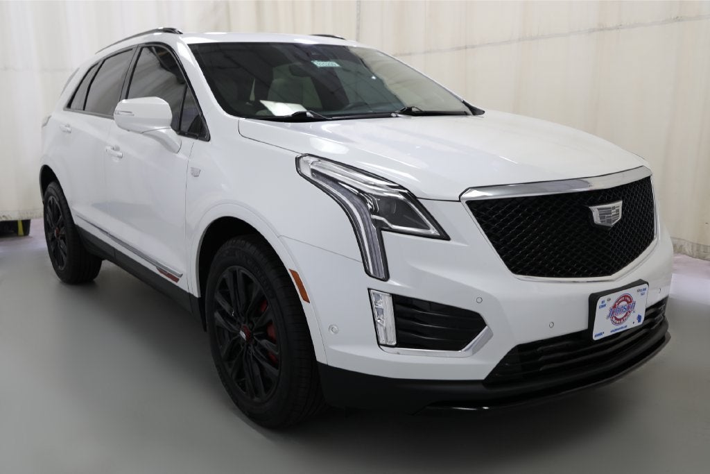2025 Cadillac XT5 Sport