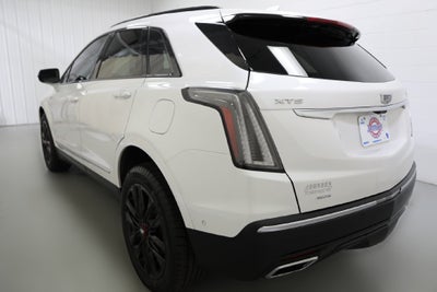 2025 Cadillac XT5 Sport