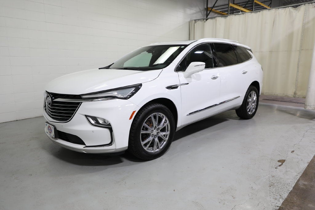 2022 Buick Enclave Essence