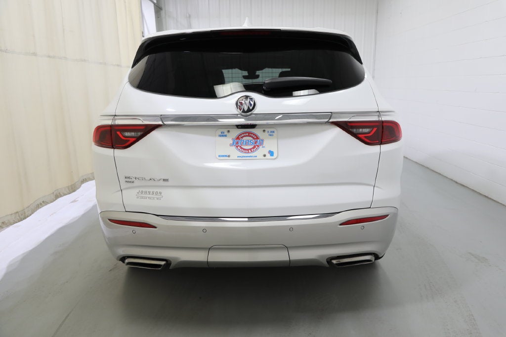 2022 Buick Enclave Essence