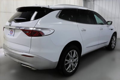 2022 Buick Enclave Essence