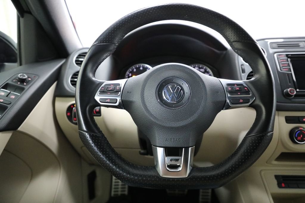 2016 Volkswagen Tiguan R-Line