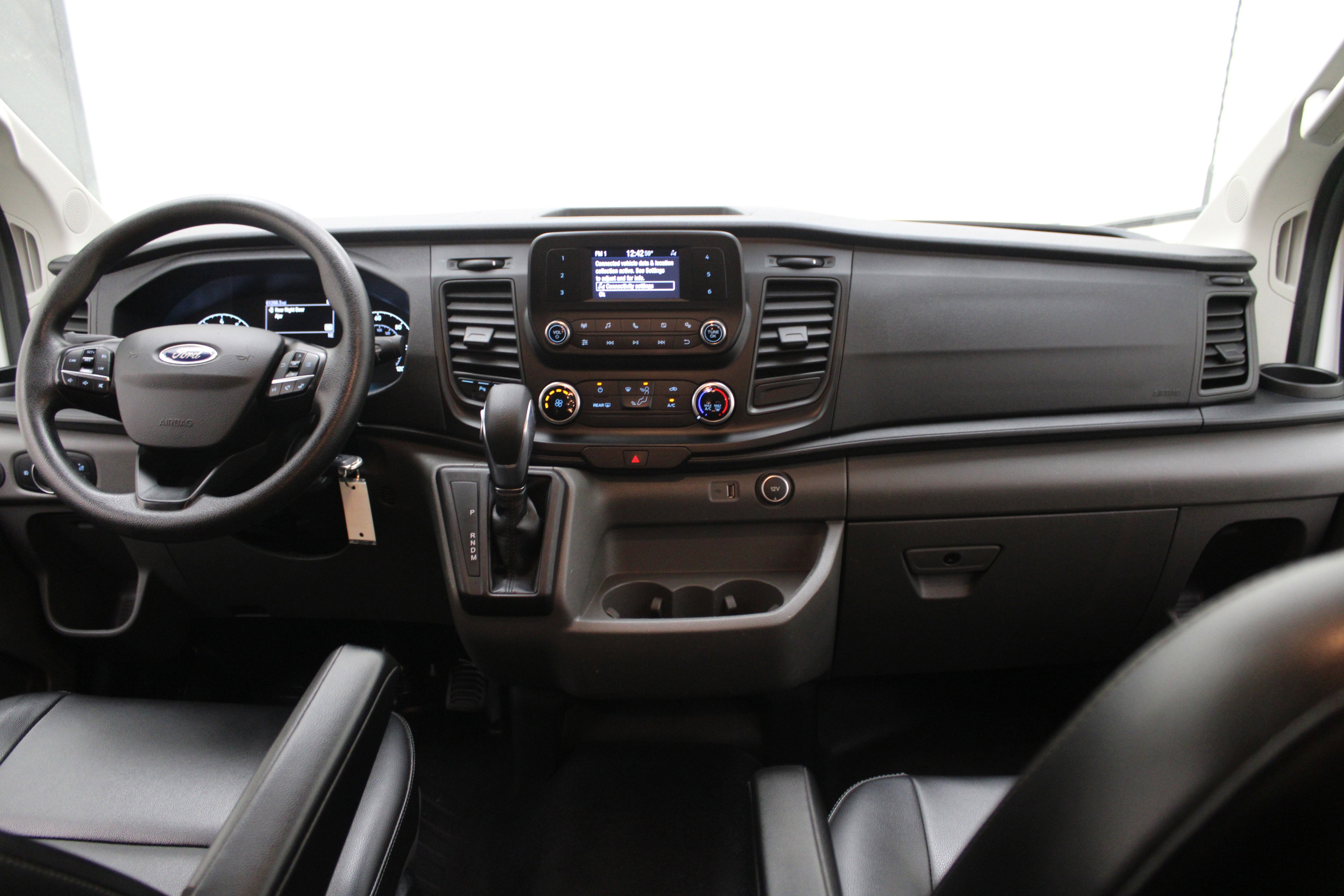 2020 Ford Transit Passenger Wagon XL