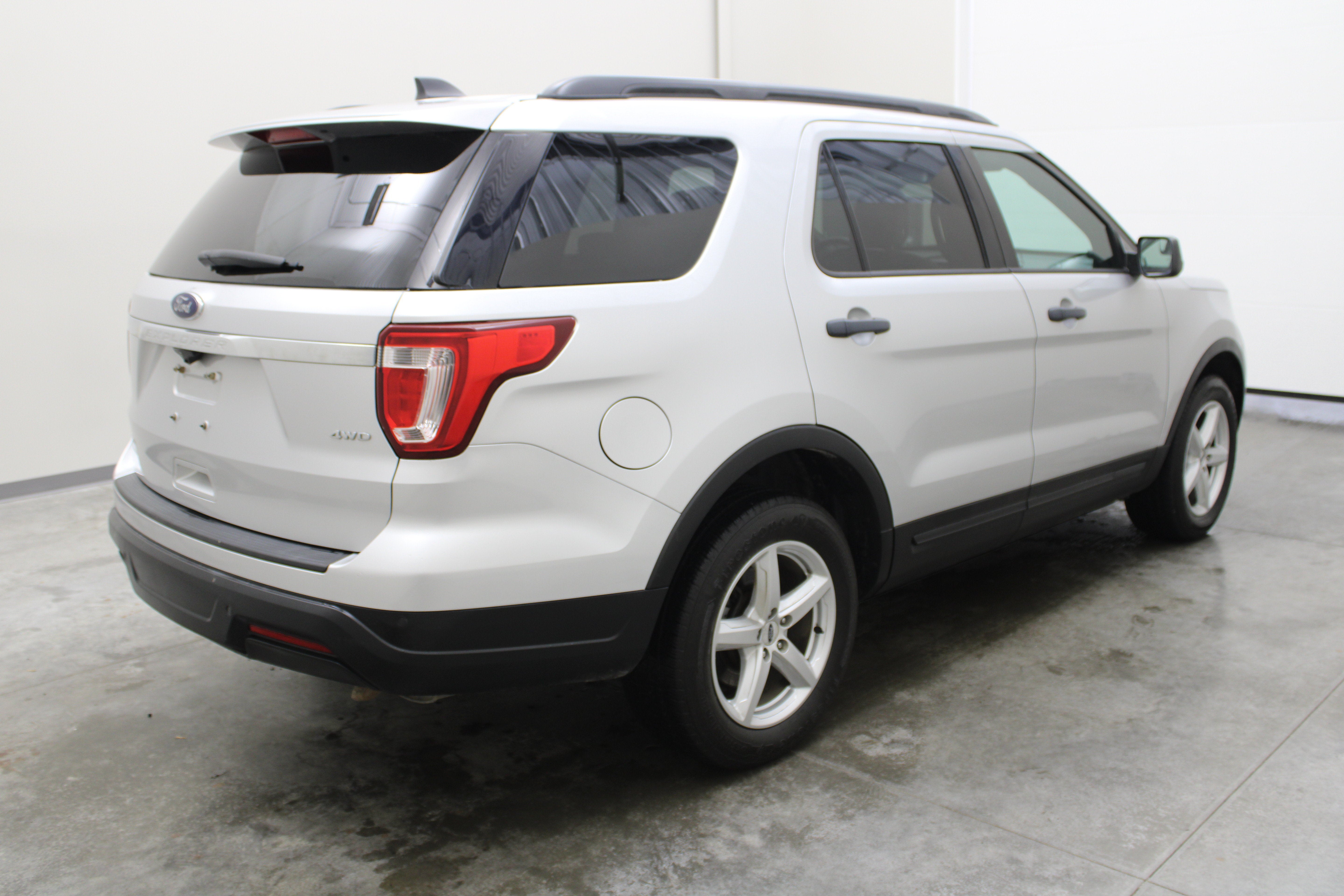 2018 Ford Explorer Base